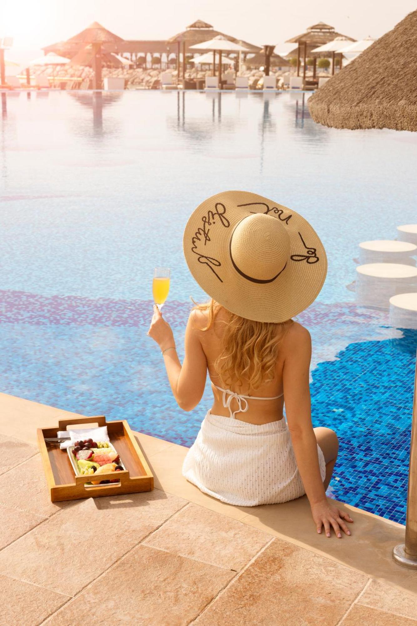 Al Maya Island & Resort Abu Dhabi Exteriör bild